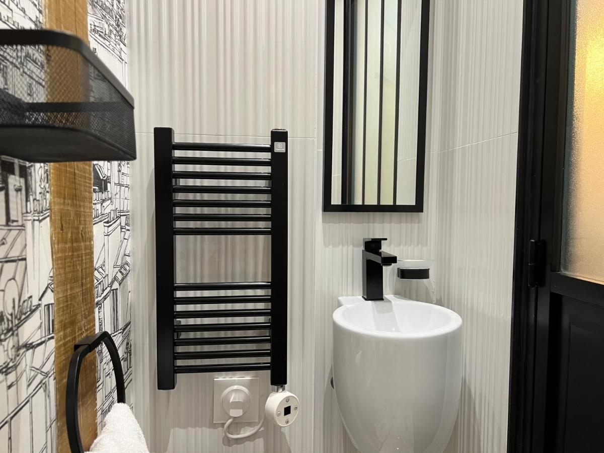 Cosy Appartement A 500M De Montmartre Párizs Kültér fotó